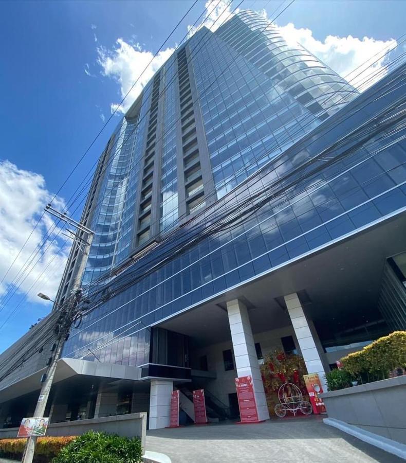 Condotel Aeon Towers Davao 20Mbps Wifi Εξωτερικό φωτογραφία